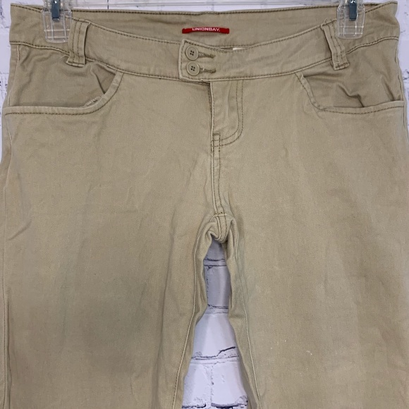 Unionbay Stretch Khaki Colored Pants Size 11 - Picture 2 of 8